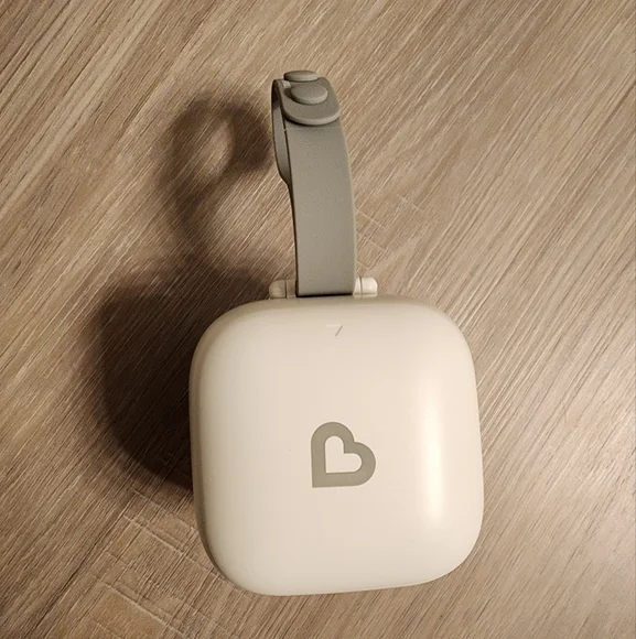 Munchkin 59s Mini Portable UV-C Sterilizer - Picture 7 of 7